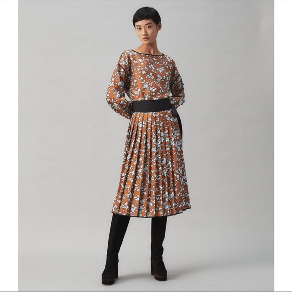 Tory Burch Platform Tall Knee High Boot - Picture 3 of 16